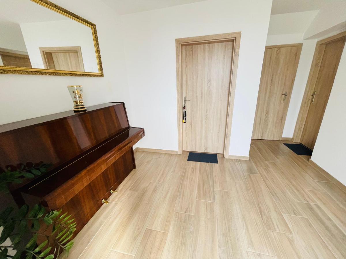 Apartmany Lednice Nejdek エクステリア 写真